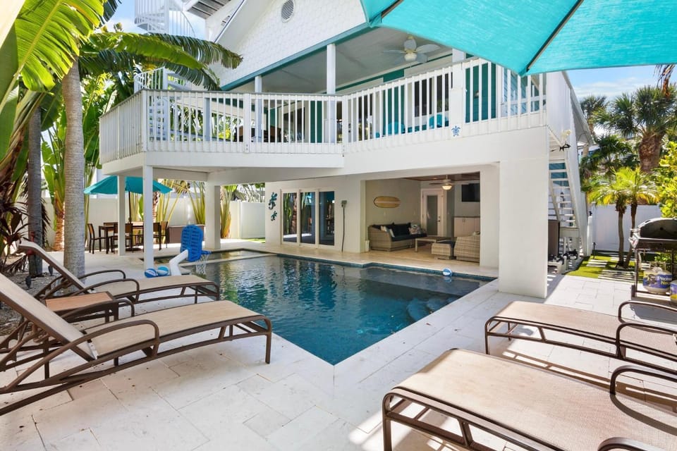 Called In Sic House in Anna Maria Island