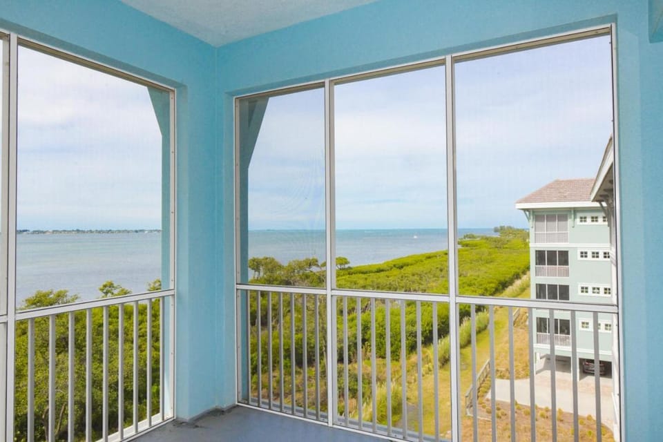 Changes in Latitude 403 Apartment in Bradenton