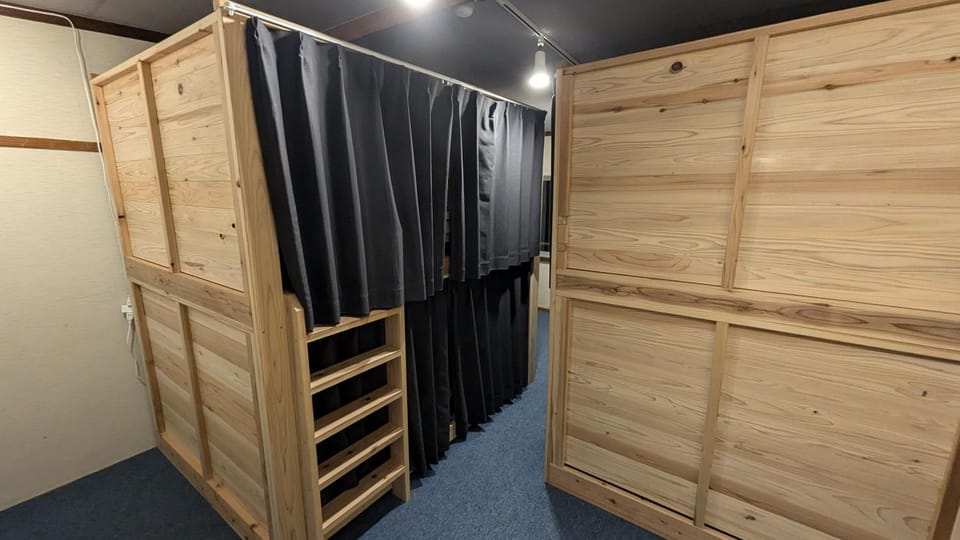 bunk bed