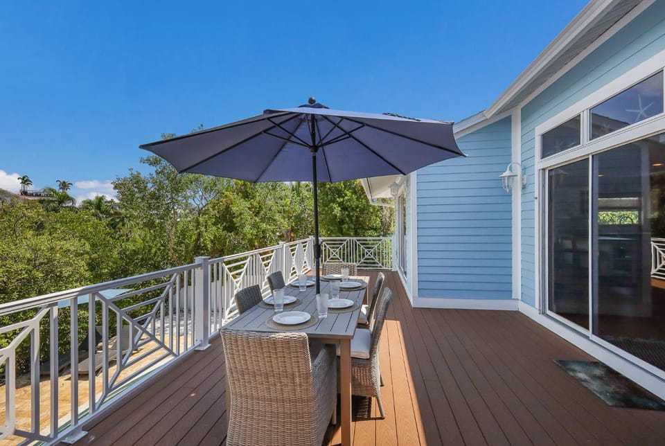 Acquaviva House in Anna Maria Island
