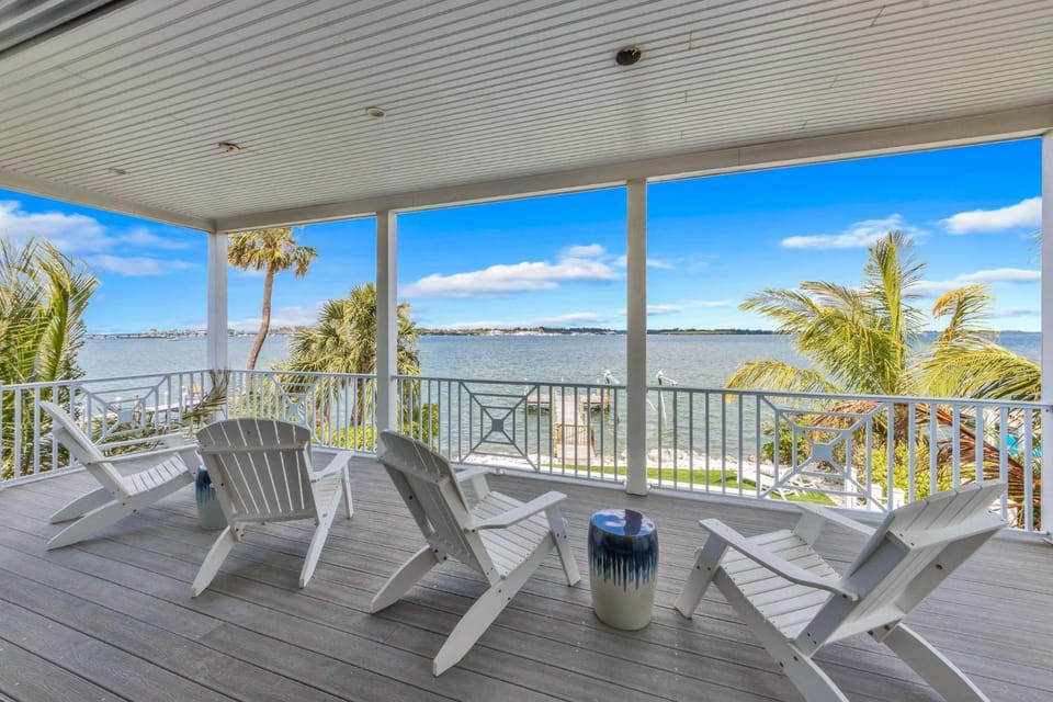 Salt Life House in Bradenton Beach