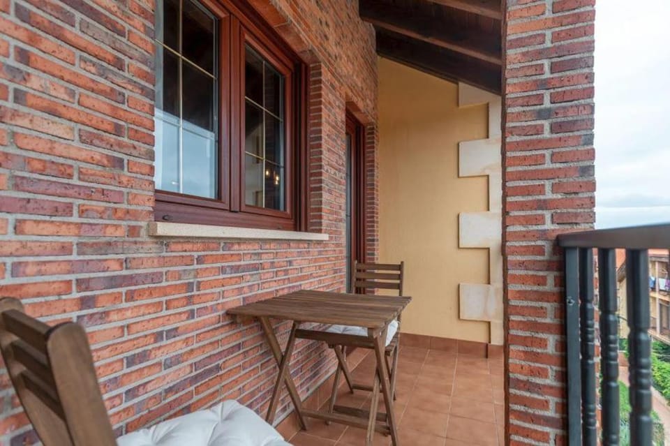 Villa Sobrellano Apartment in Western coast of Cantabria