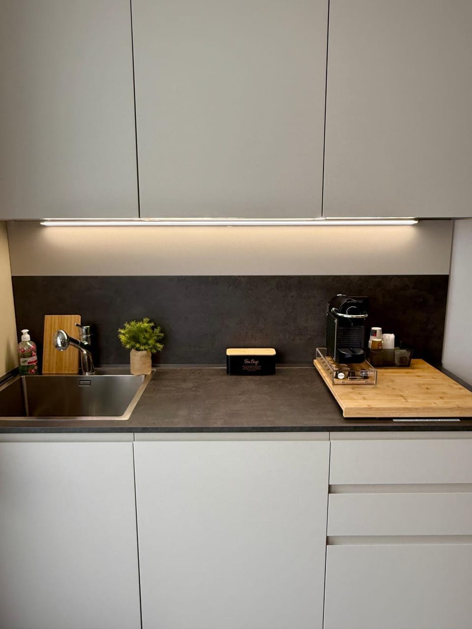 Kitchen or kitchenette