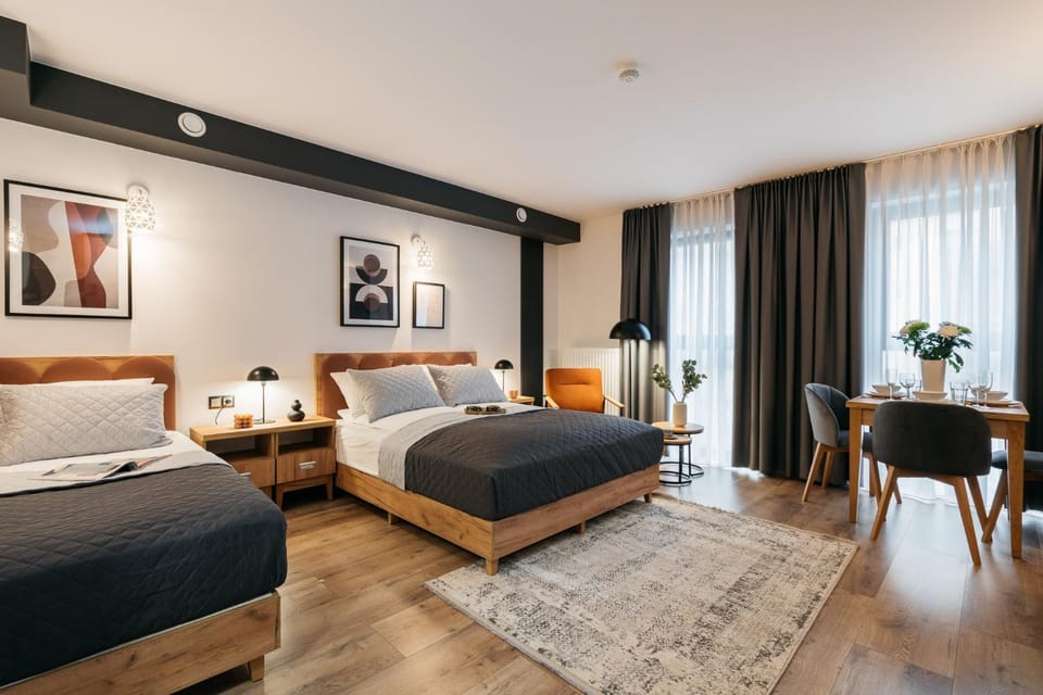 Bed, Living room, Photo of the whole room, Bedroom