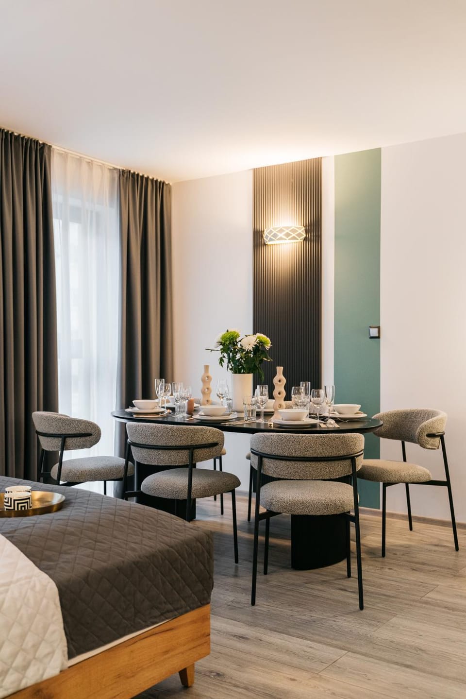 Living room, Dining area