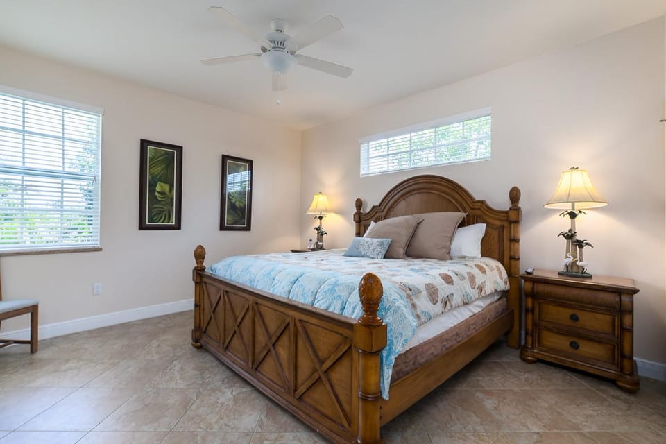 Sea Oats House in Holmes Beach