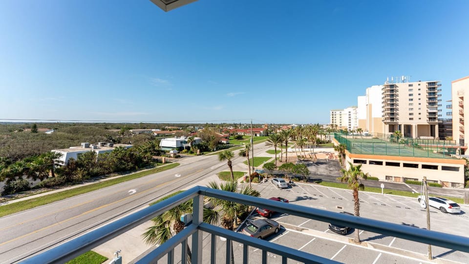 Direct Beach Access and 2 Pools located on the No-Drive Beach House in Edgewater