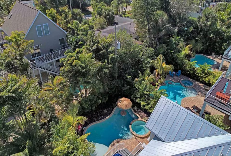 La Mer House in Holmes Beach