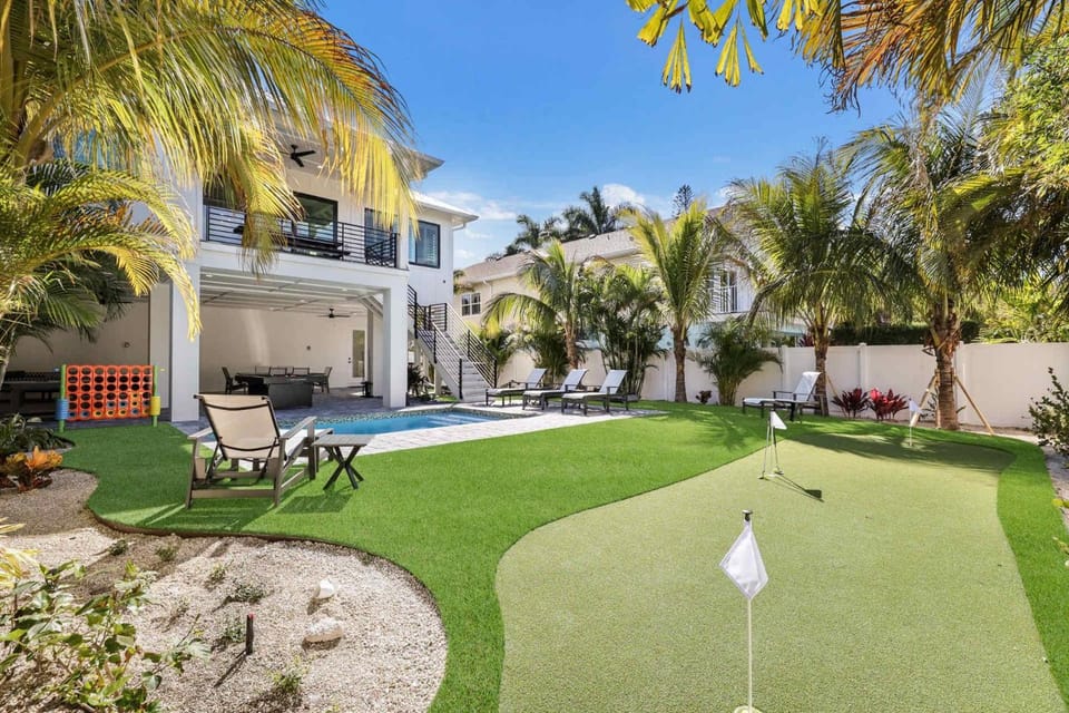 Stormalong Bay House in Holmes Beach