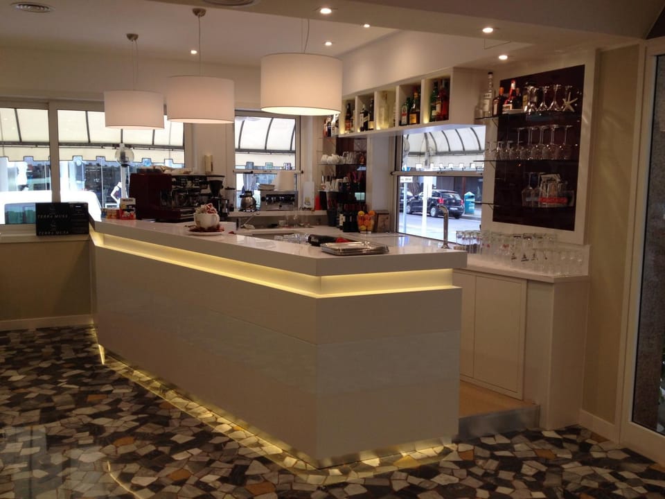 Lounge or bar