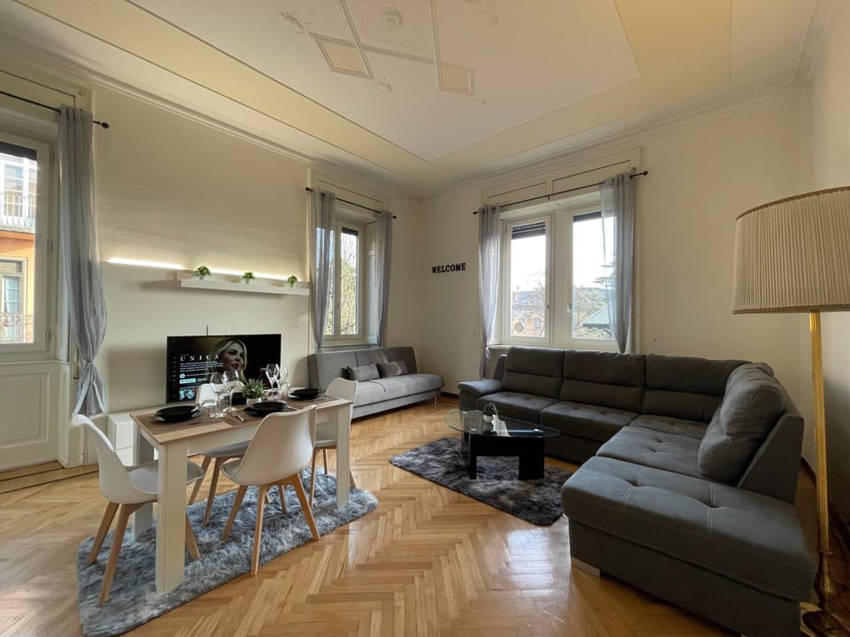 BG Central Royal Suite con parcheggio - Vista Città Alta Apartment in Bergamo