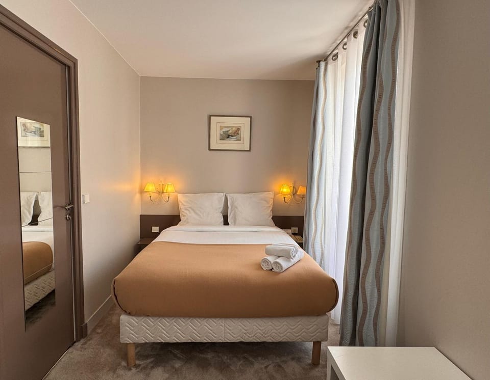 Hotel Paris Vesinet-LogisHotels et Domaine Evenementiel Hotel in Chatou