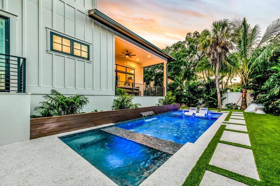 Blissful Paradise House in Holmes Beach