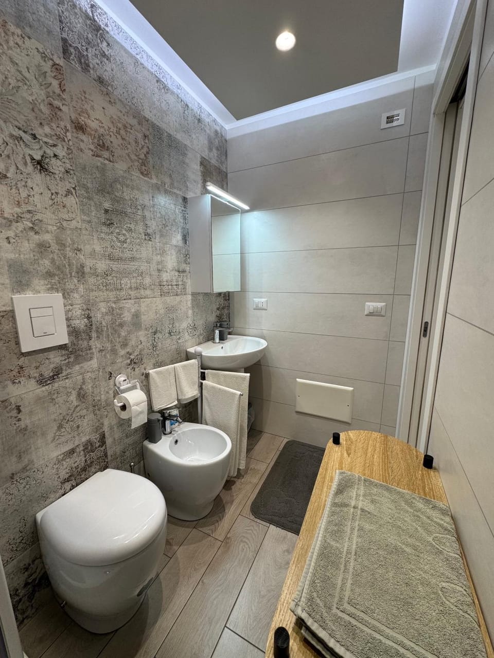 Toilet, Bathroom, bidet
