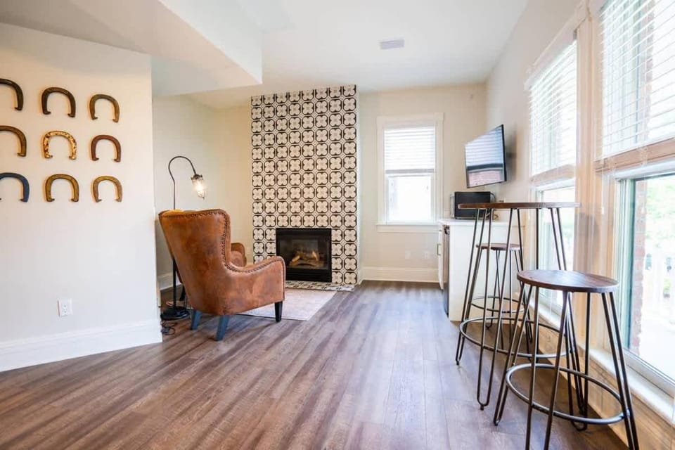 The Western Allure - Curtis Park Club - RiNo Inn in Denver