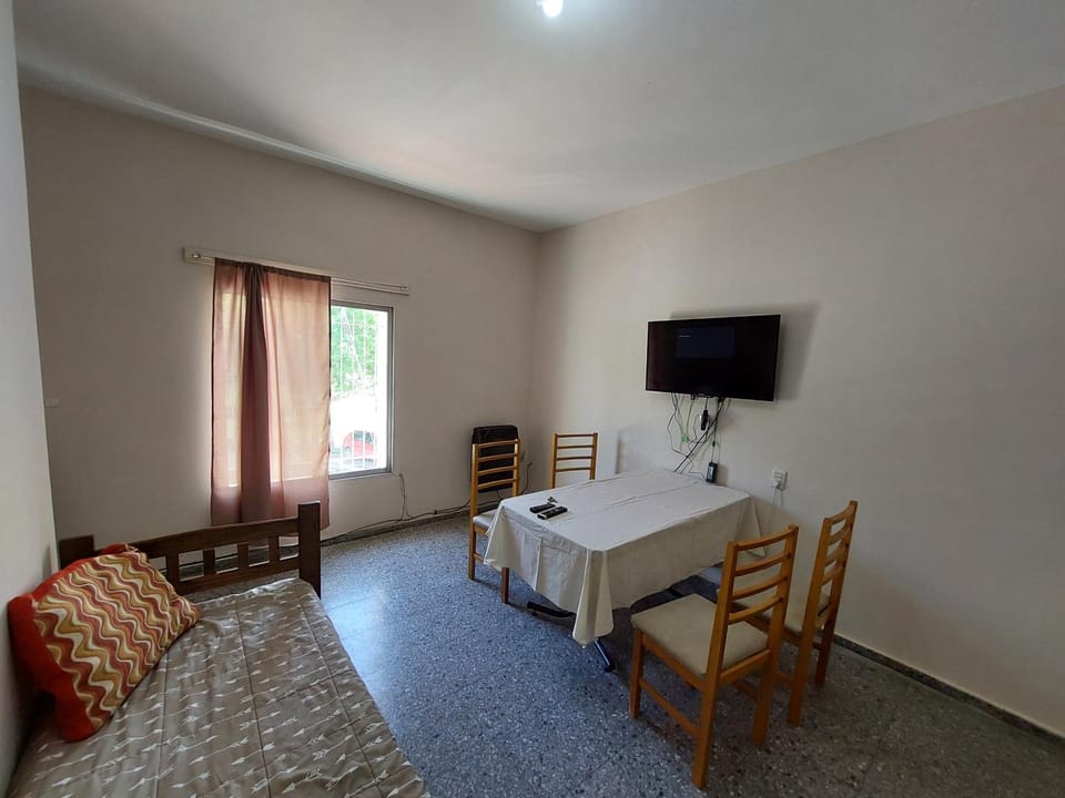 TV and multimedia, Living room, Dining area