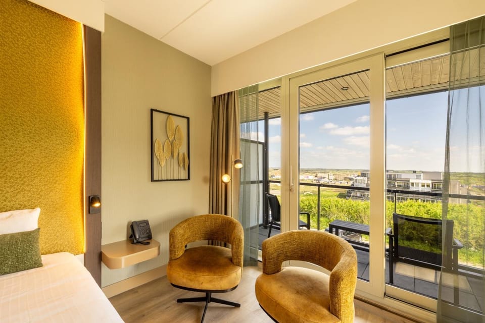 Strandhotel Het Hoge Duin Hotel in North Holland (province)