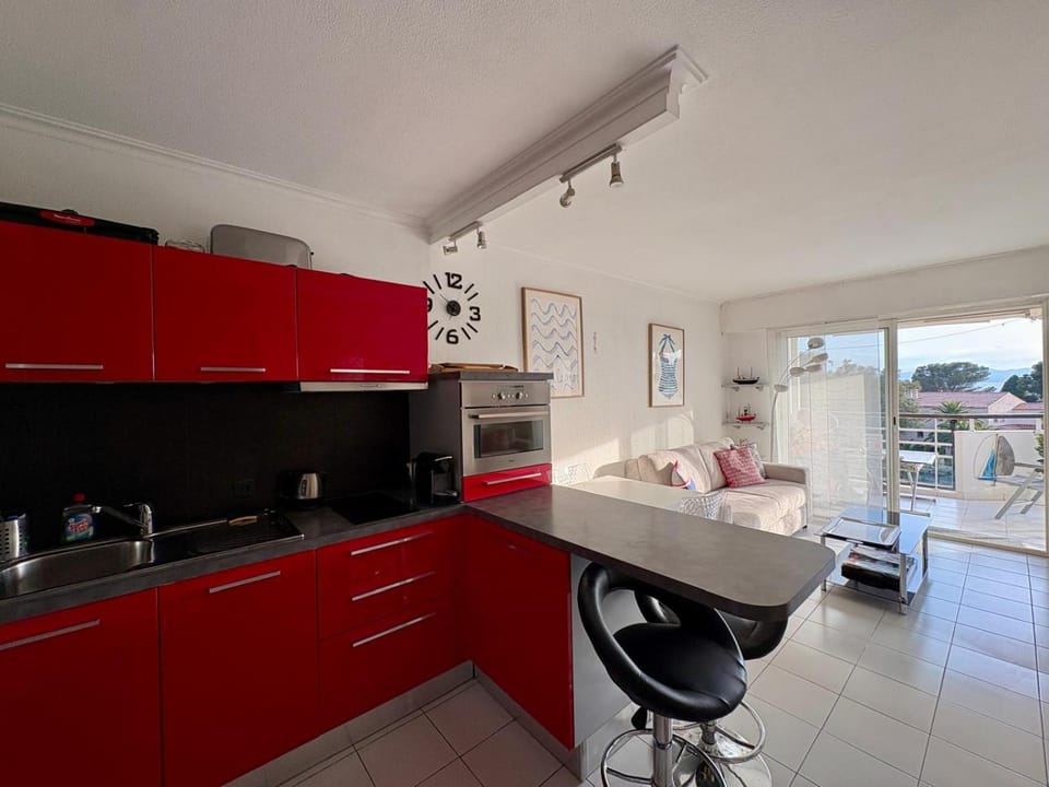 Baie d'Azur Apartment in Saint-Raphael