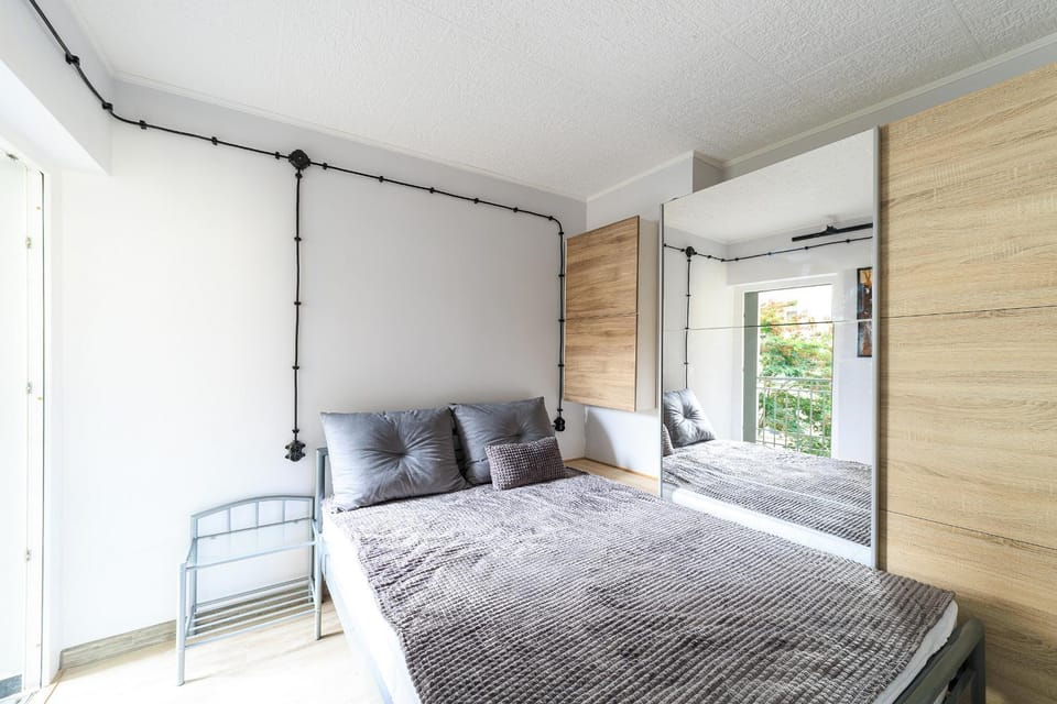 Bed, Photo of the whole room, Bedroom, wardrobe