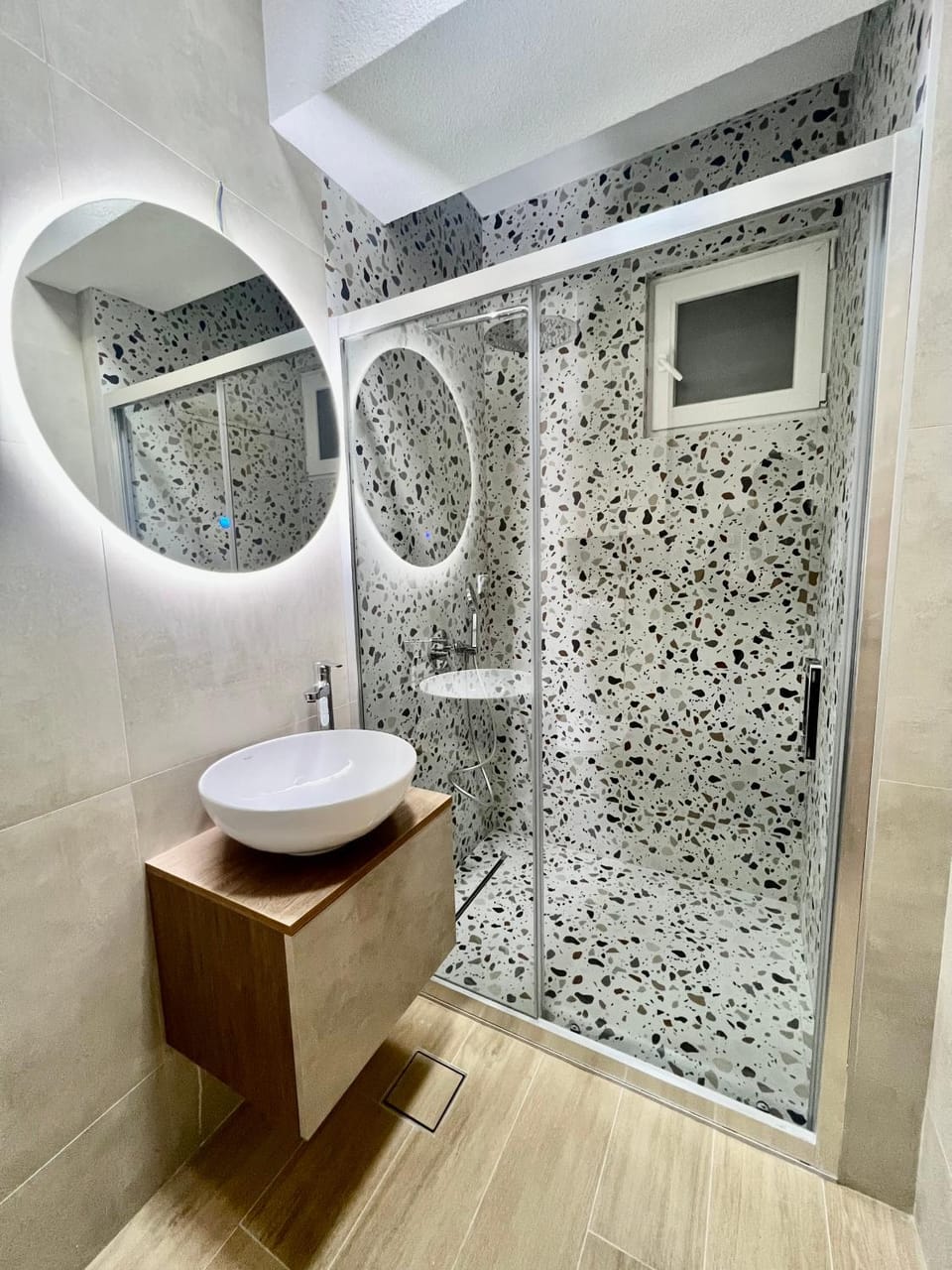 Shower, Bathroom