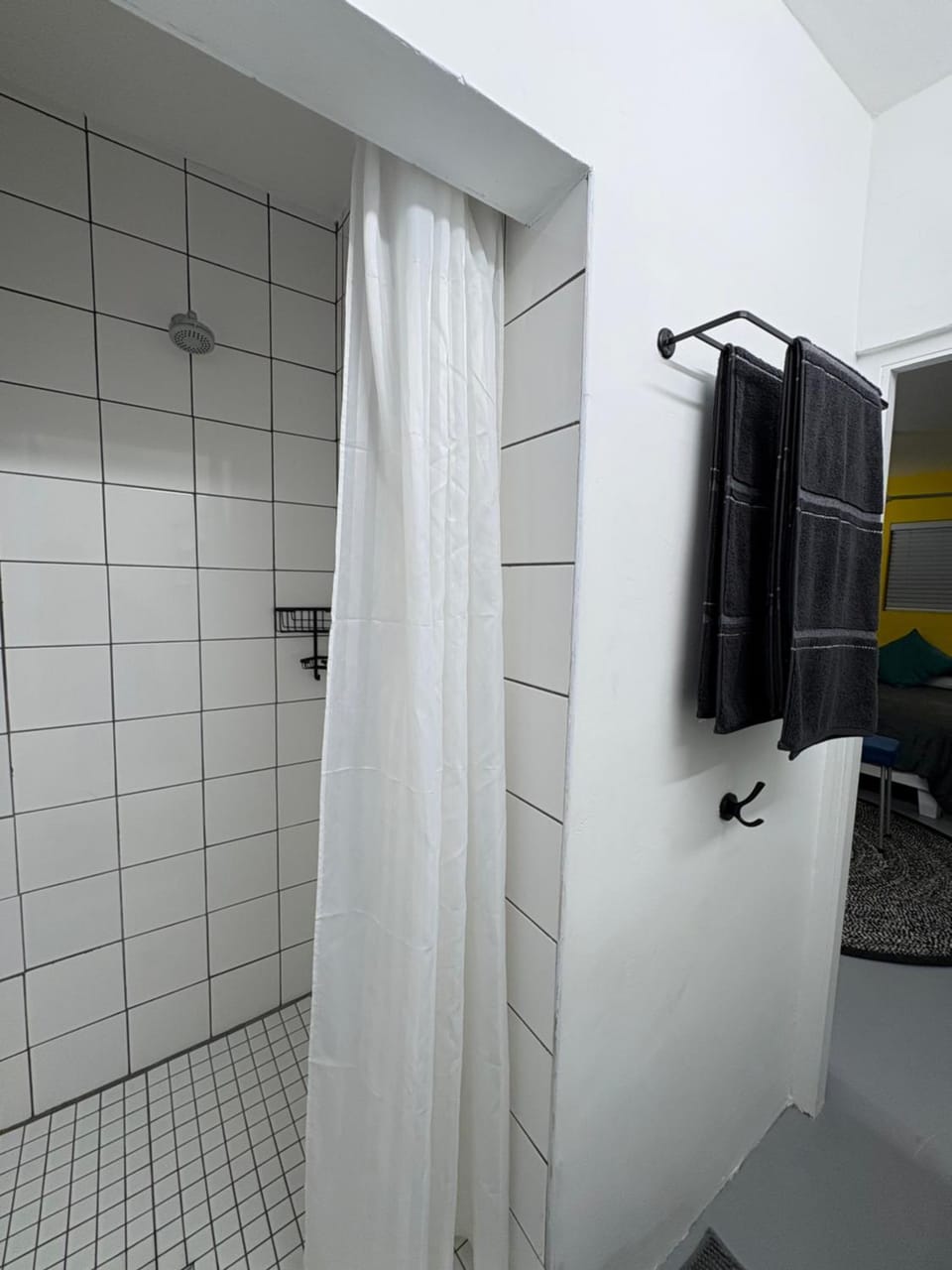 Shower, Bathroom, towels