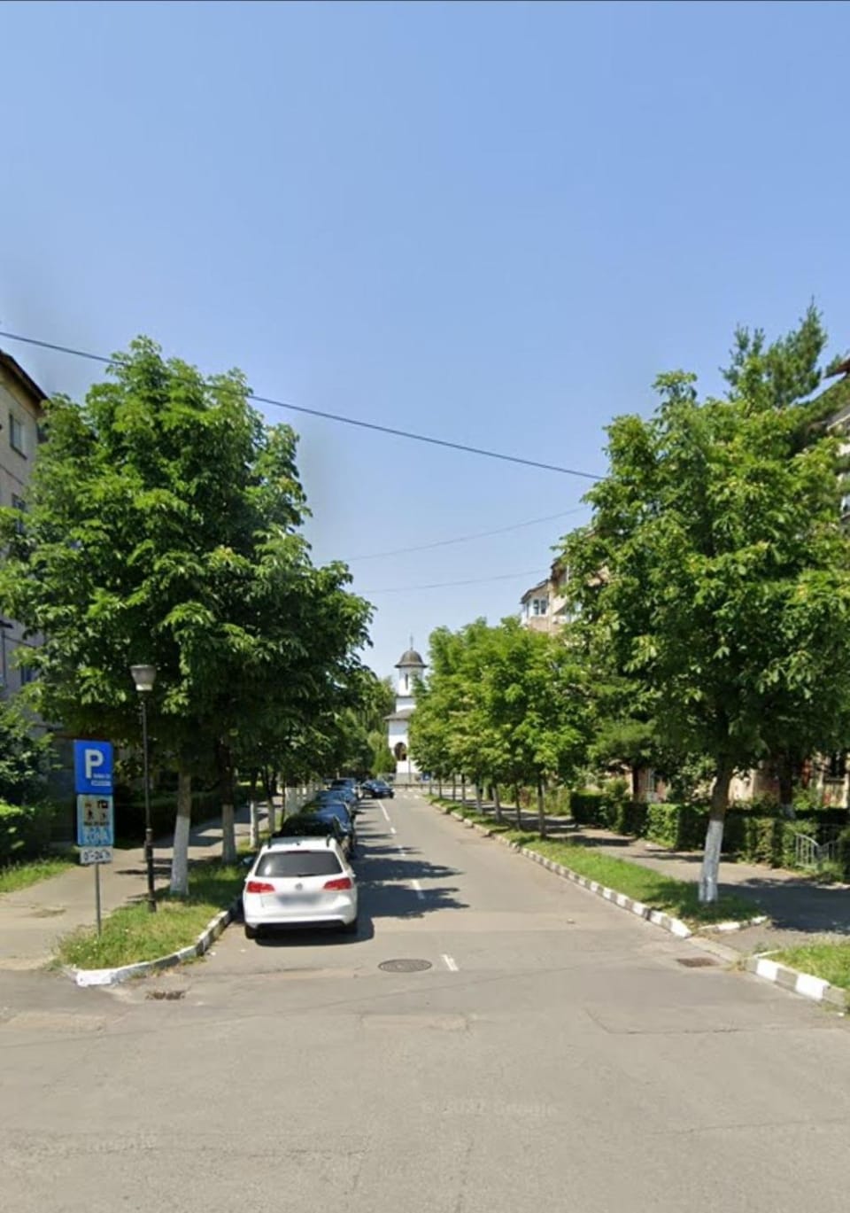 Neighbourhood, Location, Parking
