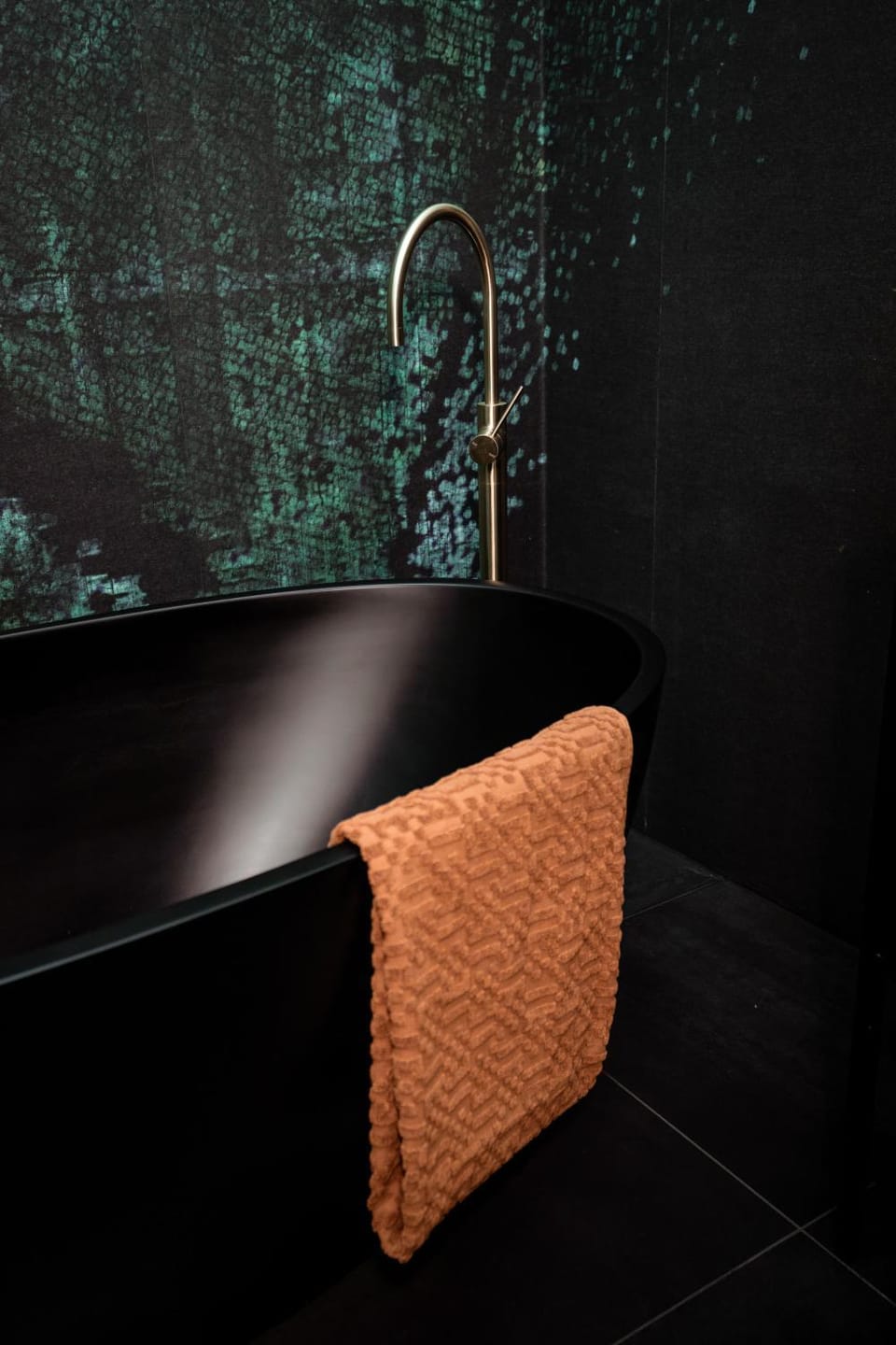 Bathroom, Bath
