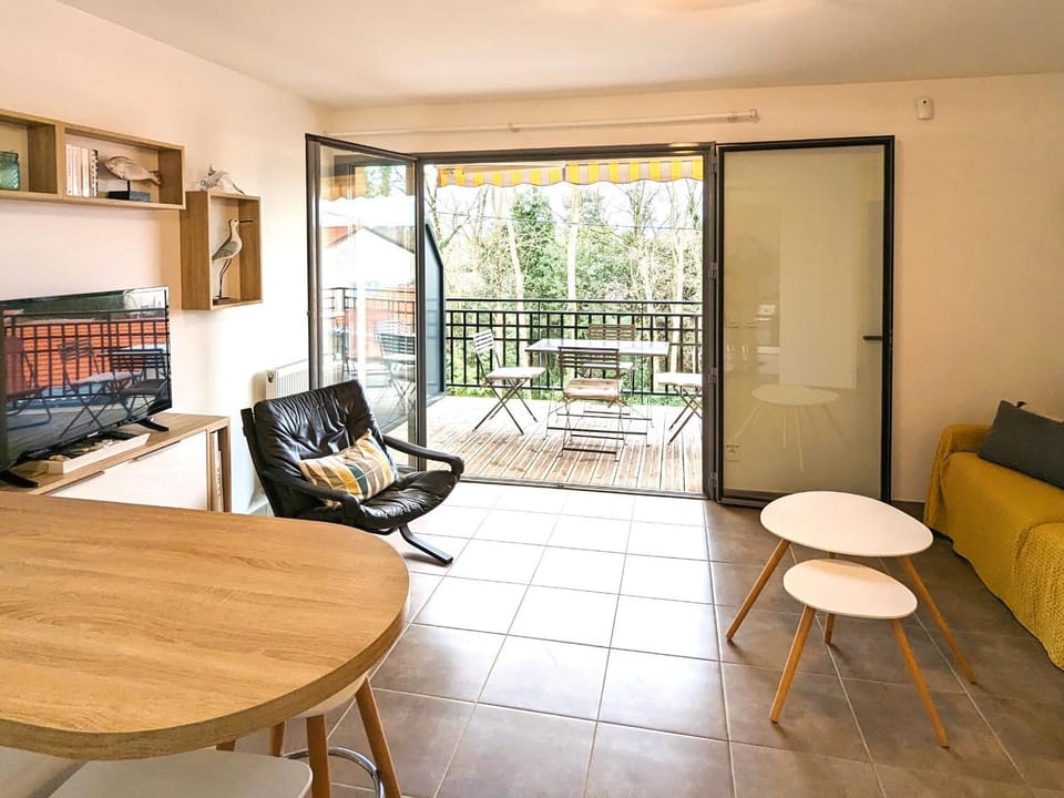 Beau T2 avec terrasse Sud, proche Bassin, commerces et activités, à Arcachon - FR-1-420-139 Apartment in Arcachon