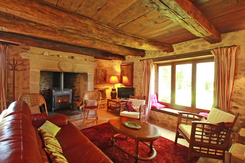 Le masbareau, gîte le vieux domaine House in Nouvelle-Aquitaine