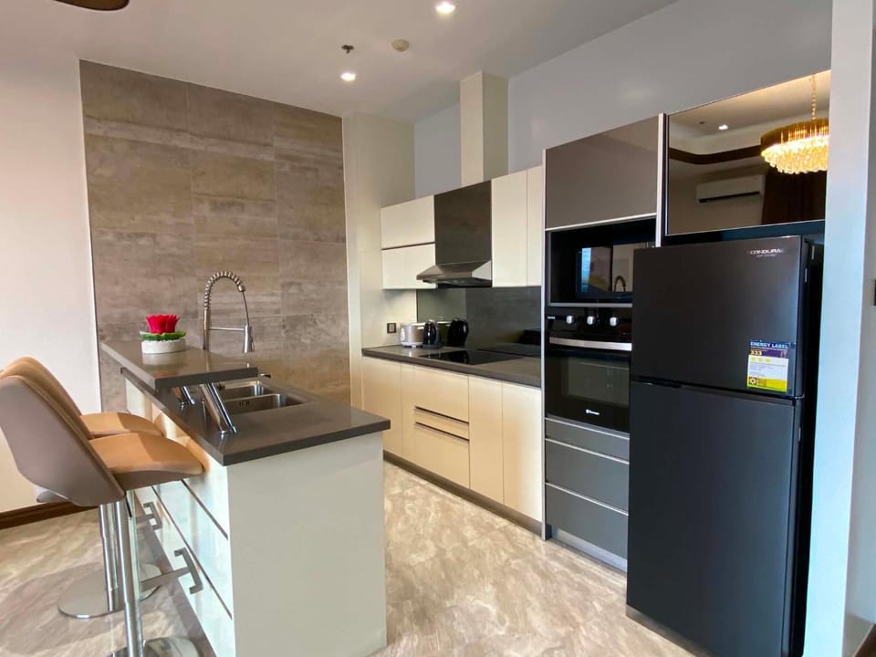 High Class 1BR at One Euphoria Apartment in Angeles