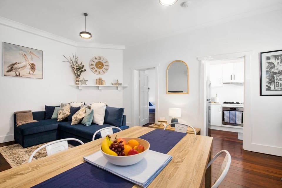 Seaview No 6 Henley Beach Wifi Apartment in Adelaide