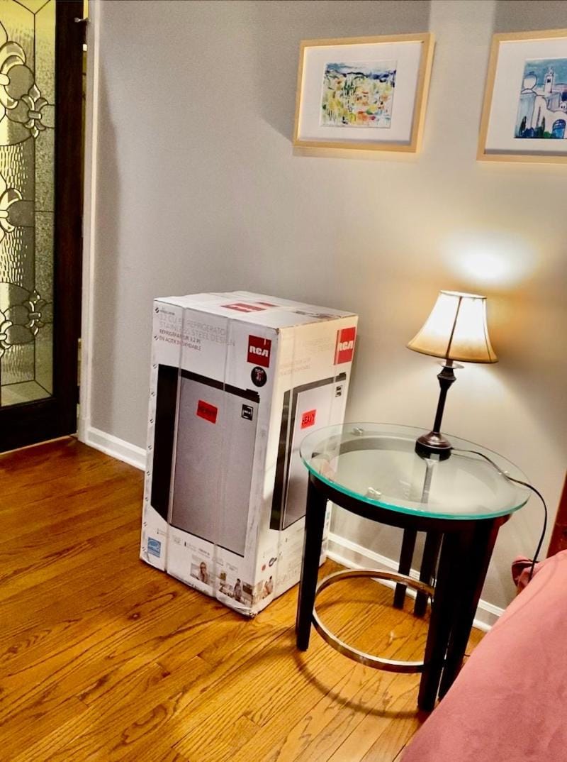 B5 A private room in Naperville downtown with desk and Wi-Fi near everything Vacation rental in Naperville