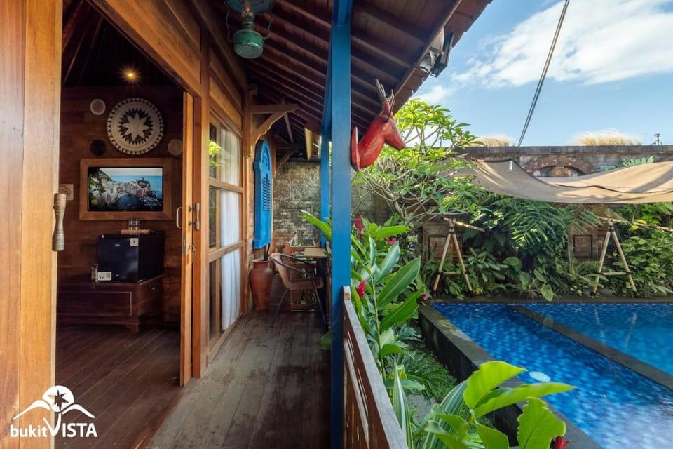 Pool view, Swimming pool