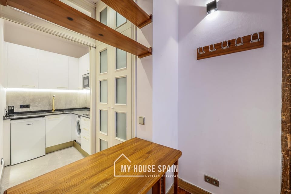 MyHouseSpain - Moderno Estudio en Plaza España Apartment in Centro