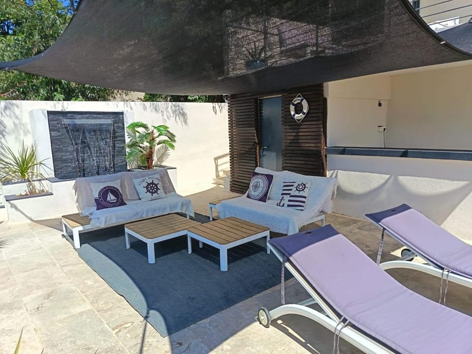 Plus Belle La Vue Allauch Vacation rental in Marseille