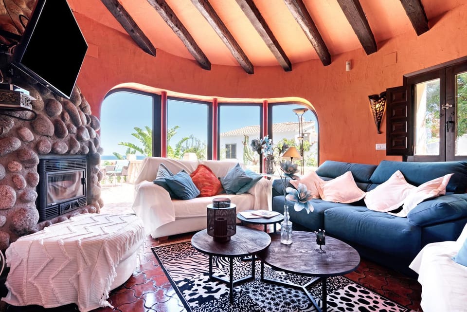 Property building, Living room