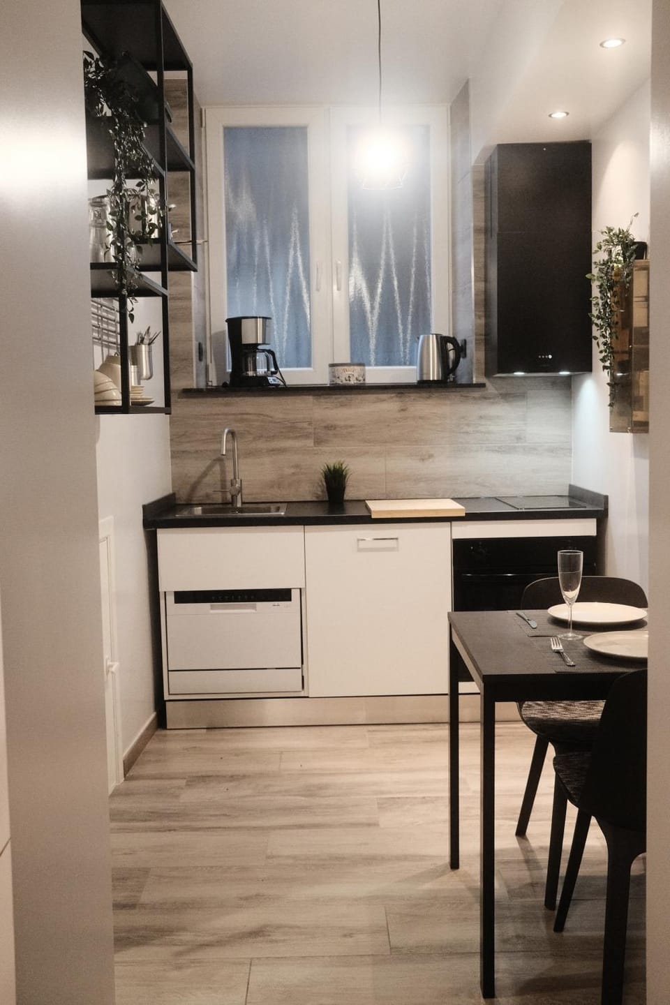 Tiny House : Felix the Cat Apartment in Wallonia, Belgium