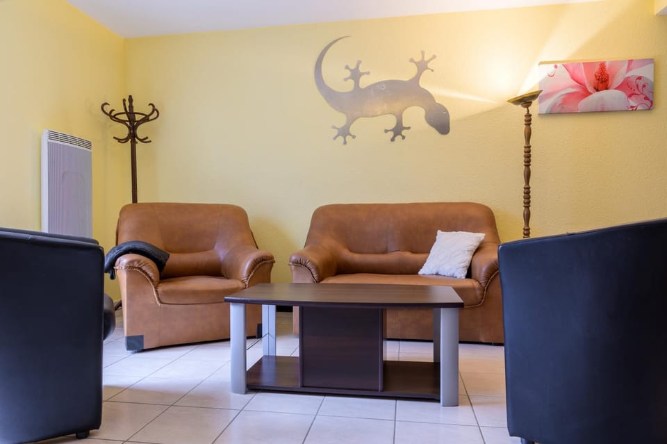 Property building, Living room