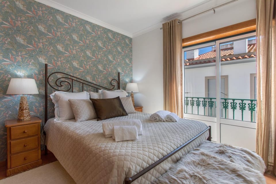 Living room, Bedroom