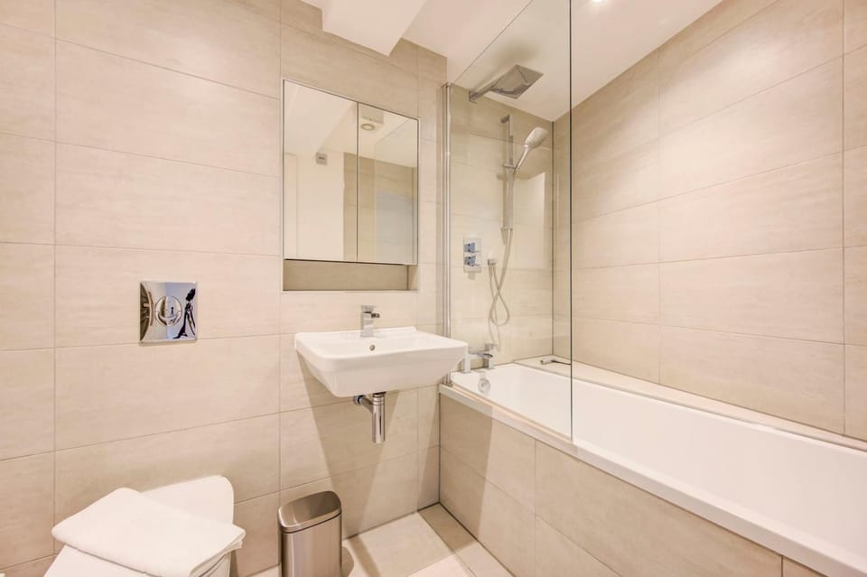 GuestReady - Modern Luxury near Tower Bridge Apartment in London Borough of Southwark