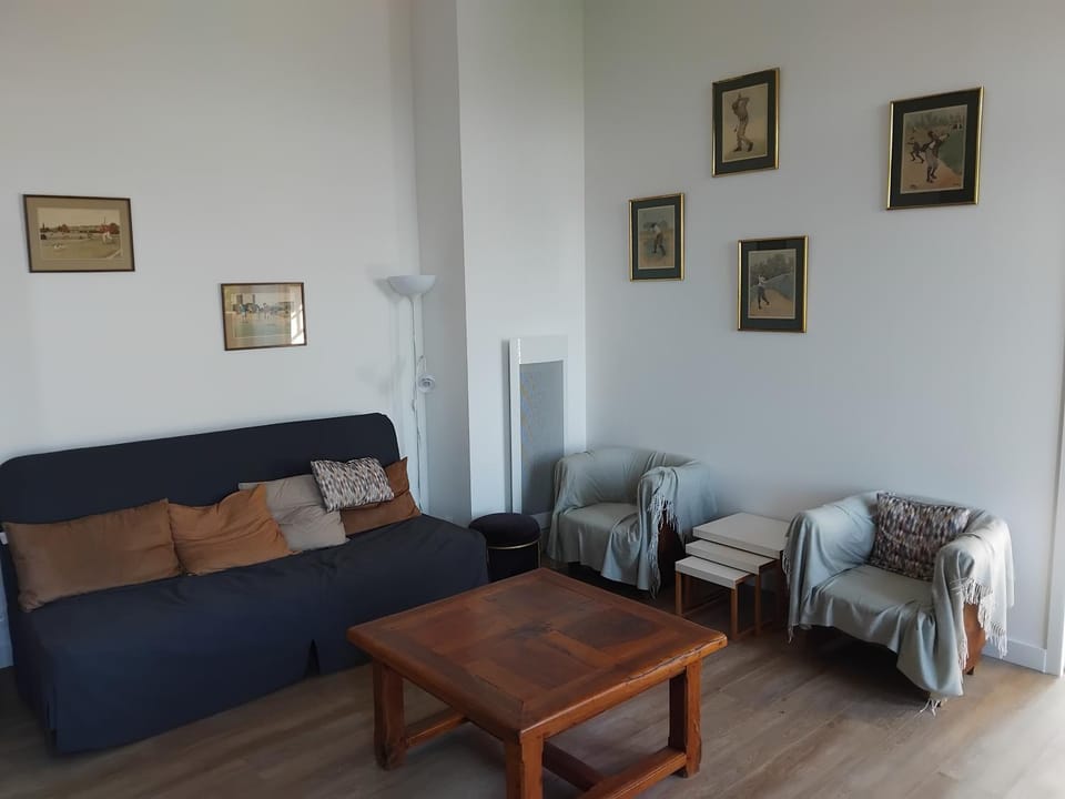 Seating area