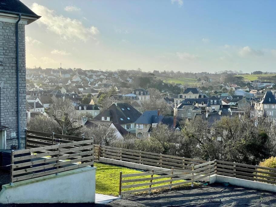 Bellavista by Melrose Apartment in Normandy