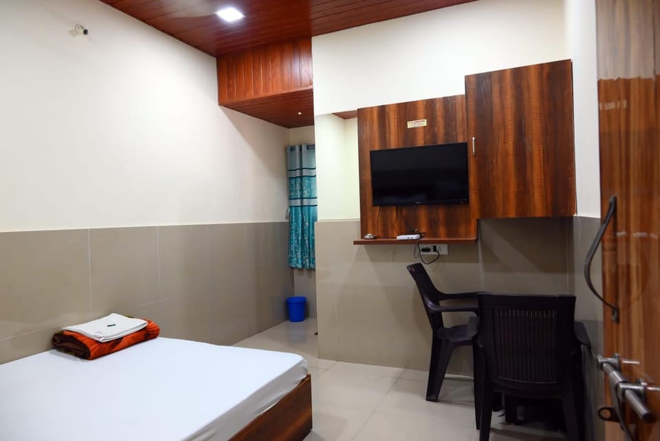 TV and multimedia, Photo of the whole room