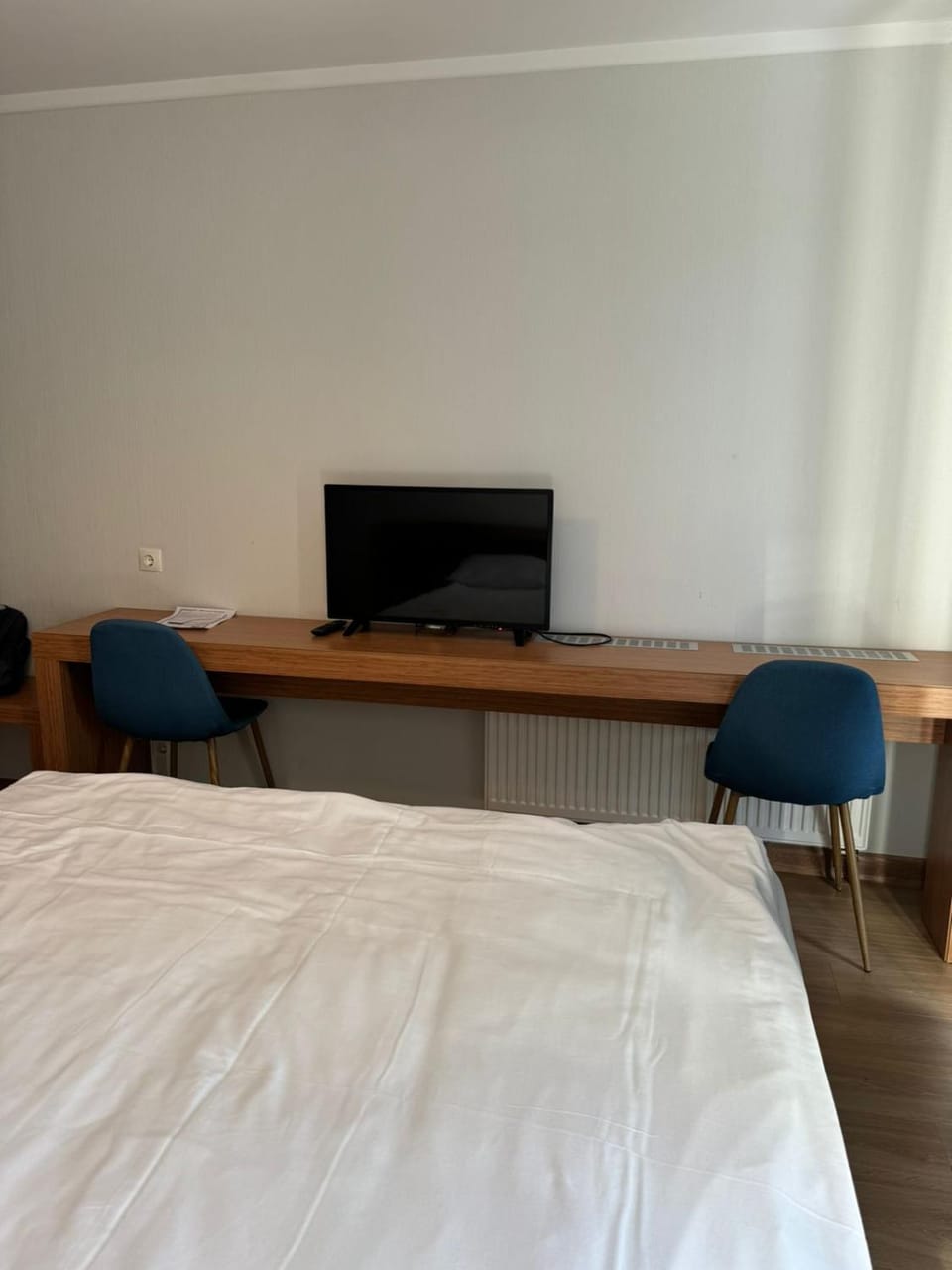 Communal lounge/ TV room, Bed, TV and multimedia