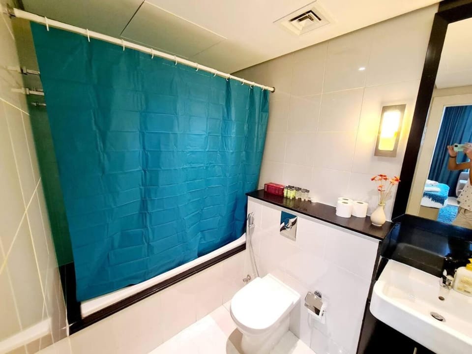SUNRISE HOMES - Large Spacious Studio in Business Bay Apartment in Dubai