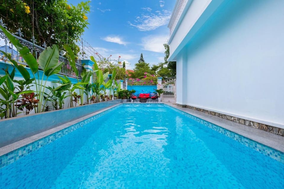 Beach, Beach, Swimming pool