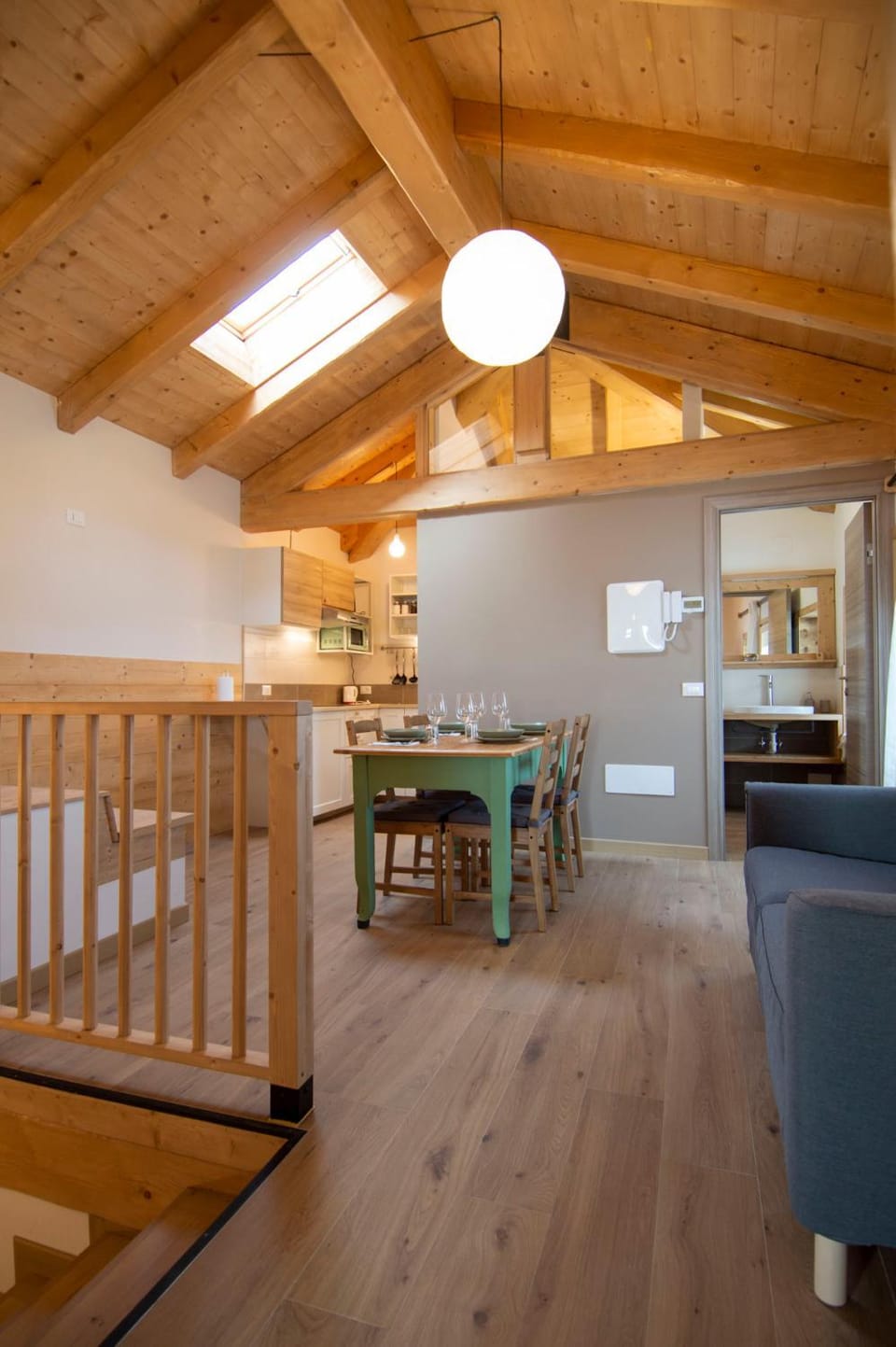 Kitchen or kitchenette, Seating area, Dining area