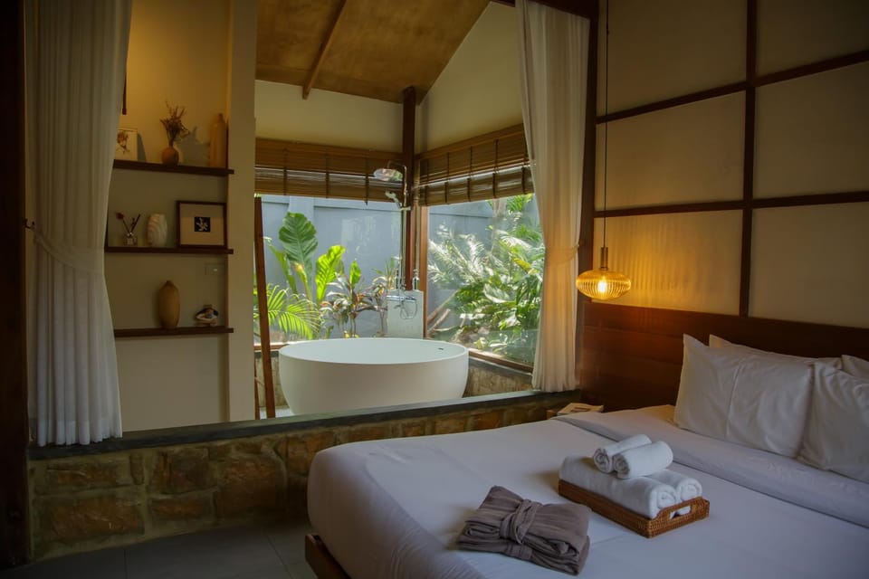 Bathroom, View (from property/room), Photo of the whole room, Bath