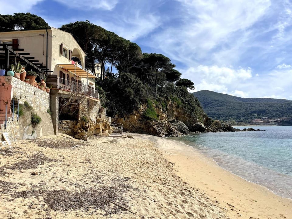 Property building, Beach