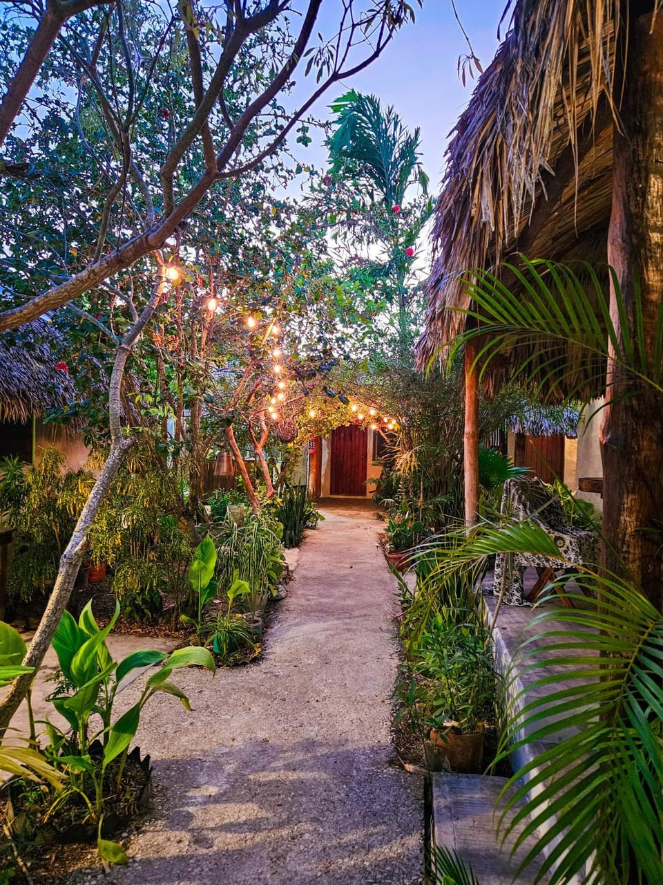 Hotel Las Palmas - Near Lagoon Hotel in Bacalar